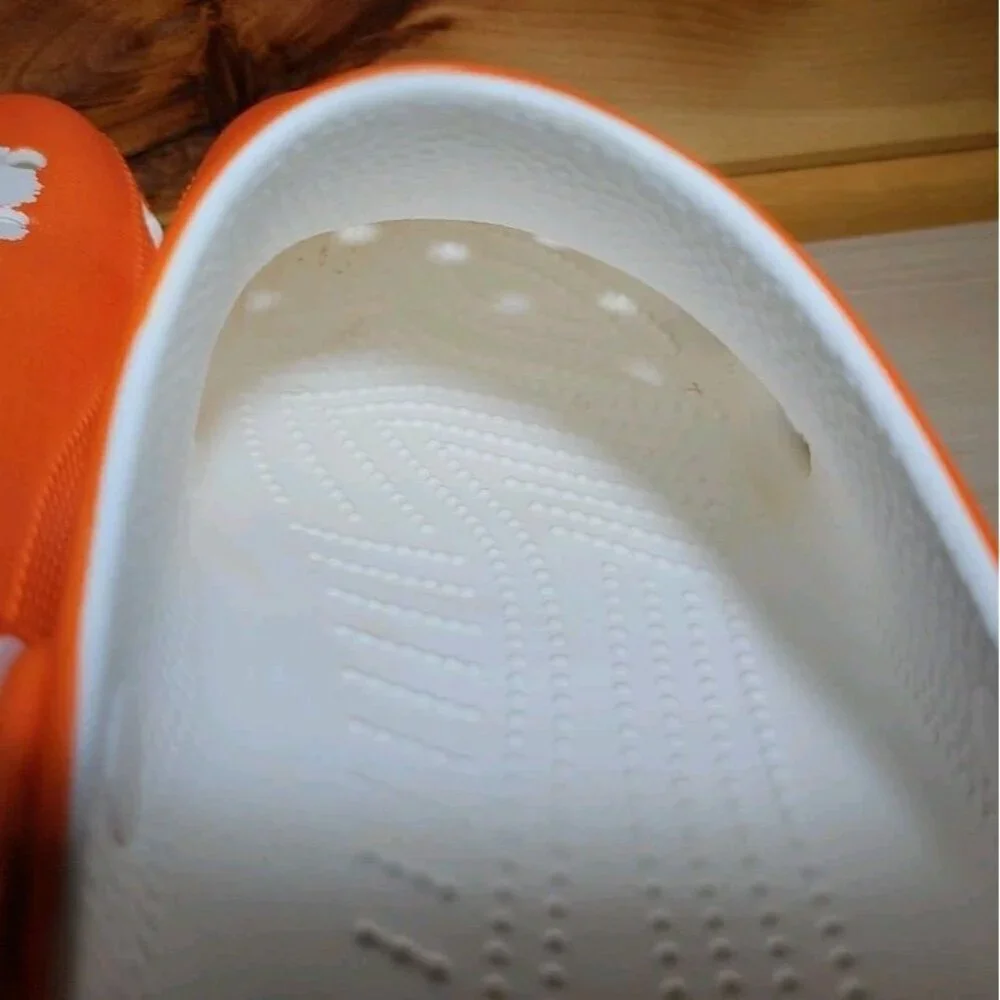 Clemson University Crocs Men's 11 Classic Tigers Clogs Shoes Orange